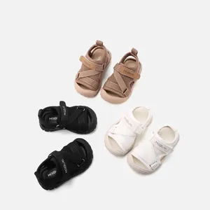 Summer children's sports sandals with anti-collision toe cap in three versatile colors