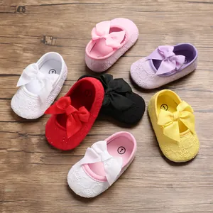 Collection de chaussures de marche princesse pour bébé avec nœuds décoratifs et semelles souples
