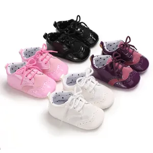 Multiple colors of baby patent leather oxford walking shoes for 0-1 year olds