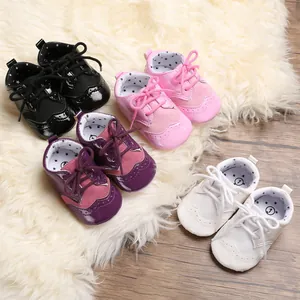 Soft-sole infant walking shoes in four colors for boys and girls, 0-1 year old baby shoes.