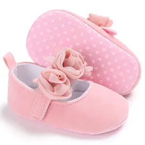 Rosa Baby Mädchen Prinzessin Schuhe mit Blumen und rutschfester weicher Sohle.