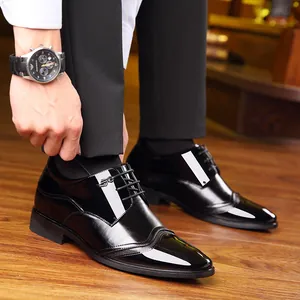 Men's black patent leather business dress shoes with 8cm invisible height increase.