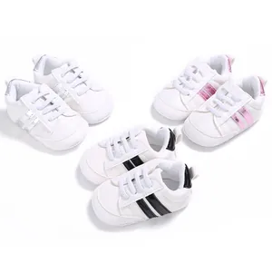 Zapatillas blancas para bebé con suela blanda en varios colores para niños 0-1 año