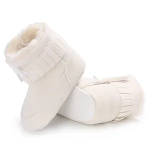 Soft and warm fleece-lined baby snow boots for 0-1 year old toddlers in cream white color