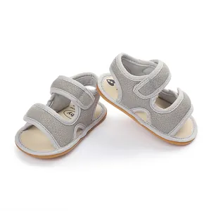 Atmungsaktive graue Mesh-Babysandalen mit weichen, rutschfesten Gummisohlen für den Sommer
