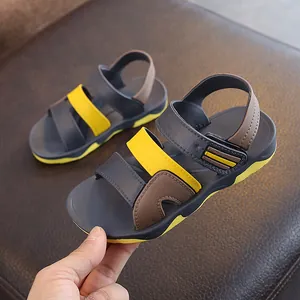 Kids' summer beach sandals with color-block design in grey, yellow and brown