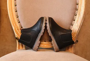 Botas Martin retro negras para niños con suela de goma antideslizante