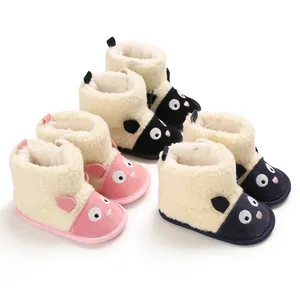 Bottes d'hiver douillettes pour bébés avec motifs d'animaux mignons et semelles souples