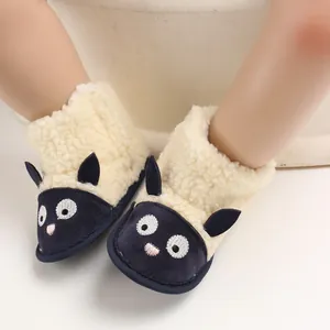 Bottes de neige bébé avec motif mouton, doublure polaire douce et semelle souple