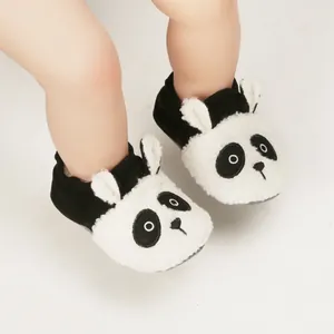 Soft warm cartoon panda baby pre-walker shoes for winter indoor use