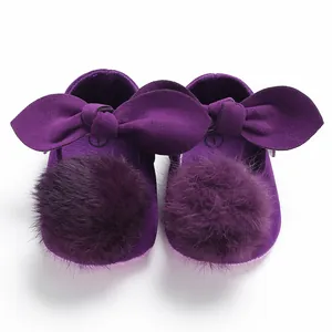 Chaussures de princesse violettes pour bébé fille avec pompon et grand nœud décoratif