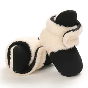 Botas de nieve de forro polar blanco y negro para bebés con cierre de velcro para invierno