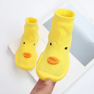 Zapatos calcetín para bebé de pato amarillo, transpirables y antideslizantes para niños