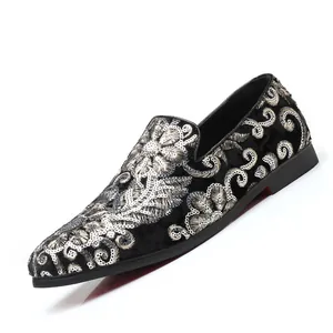 Herren Mode Wildleder Loafer Luxus Blumen Stickerei Pailletten Slip-On Freizeit Schuhe Party Hochzeit Kleiderschuhe Atmungsaktiv Flache Schuhe