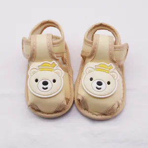 Soft sole baby sandals with cute cartoon bear decoration for newborns