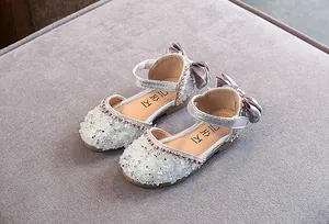 Elegante zilveren prinsessenschoenen voor meisjes met strass en strikken