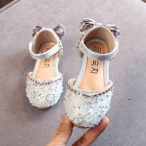 Glinsterende zilveren prinsessen sandalen voor meisjes met strass-steentjes en strik