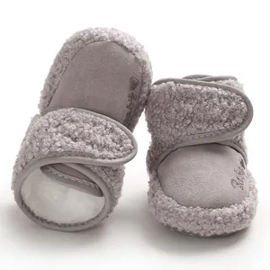 Soft sole warm gray baby fleece snow boots for infants aged 0-1 years walking detail