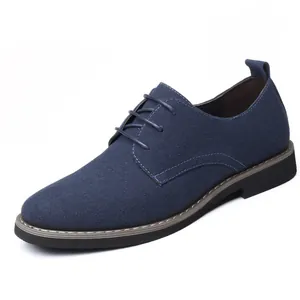 Chaussure Oxford pour homme en faux daim bleu marine avec lacets et semelle plate