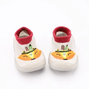 Comfortabele baby vloersokken met cartoon vos patroon en antislip rubberen zool