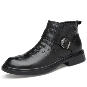 Schwarze Leder-Martin-Stiefel für Herren mit Krokoprägung und seitlicher Schnalle