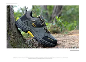 Rugged men's outdoor hiking shoes with thick non-slip soles in green