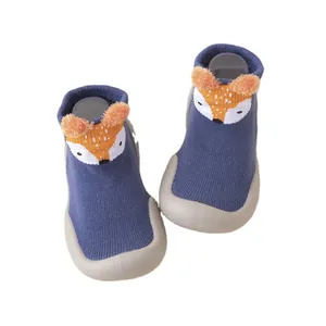 Scarpe calzino per neonati con volpe dei cartoni animati in maglia blu e suola in gomma