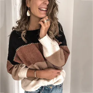 Élégant pull en maille rayé pour femme avec col rond et design patchwork coloré