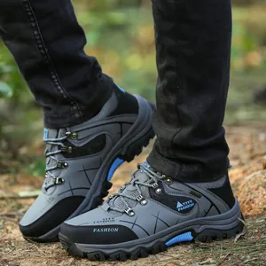 Professional men's comfortable thick-sole outdoor hiking shoes for trekking and travel
