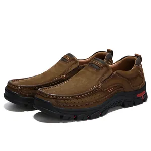 Mocassins pour hommes en cuir nubuck marron avec semelle extérieure d'extérieur antidérapante