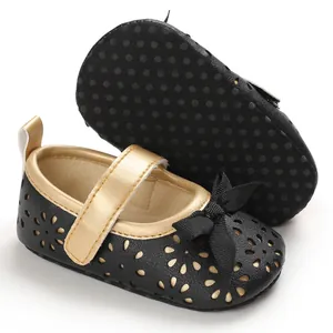 Weiche schwarz goldene Prinzessin Babyschuhe mit Schleife und Blumen Ausschnitten