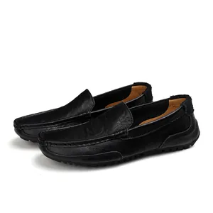 Mocassins classiques en cuir de vachette noir pour hommes, design souple à enfiler pour conduire
