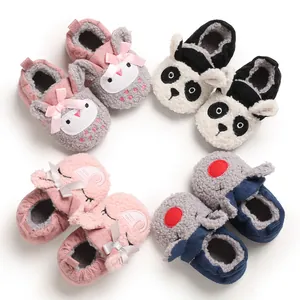 Zapatos de bebé suaves y cálidos con diseños de animales para bebés de 0 a 1 año