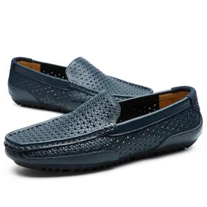 Dunkelblaue Herren-Loafer aus geflochtenem Leder, lässige Slipper-Fahrschuhe für Männer.