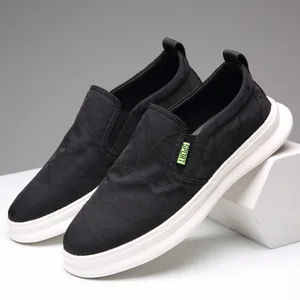 Herren Casual Loafer Slipper Atmungsaktive Mesh Schuhe Leichte Weiche Sohle Wanderschuhe Einfarbig Geometrische Nähte Sneakers