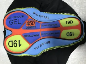 Detalle del acolchado de gel 19D de alta densidad para pantalones de ciclismo transpirables