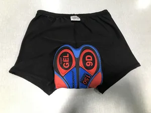 Detailed view of the 9D high-density shockproof gel pad on cycling underwear