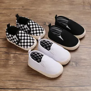 Soft Sole Baby Walking Shoes Canvas Infant Slip On First Walkers Shoes Breathable Checkerboard Casual Toddler Newborn Shoes