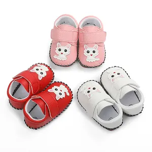 Weiche handgenähte Babylauflernschuhe mit süßem Katzen-Design in mehreren Farben verfügbar