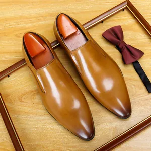 Classic men's brown pointed toe leather business shoes for formal events and office wear