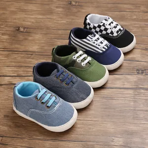 Chaussures de marche pour bébé multicolores avec semelles souples antidérapantes