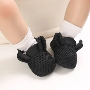 Scarpe neonato in mesh nero traspirante con orecchie di coniglio per 0-1 anni
