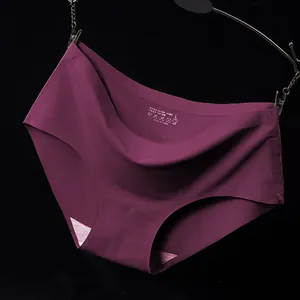 Women Seamless Ice Silk Panties Mid-Low Waist One-Piece Breathable Stretchy Underwear Solid Color Briefs Soft Lingerie