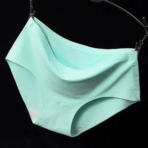 Mint green seamless ice silk panties for women with comfortable low-rise fit