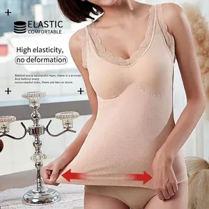 Elegante canotta termica a costine da donna con bordo in pizzo e alta elasticità nude