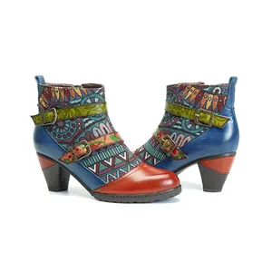 Vintage Damen-Lederstiefeletten im Ethno-Stil mit buntem Webmuster und mittlerem Absatz