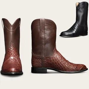 Bottes de cow-boy rétro pour hommes avec une texture crocodile en marron et en noir