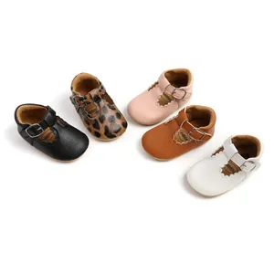 Variety of colors baby girl princess shoes with scalloped edges and buckle straps