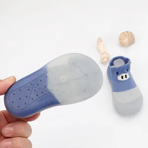 Breathable cartoon baby walking shoes with soft non-slip soles for toddlers and infants