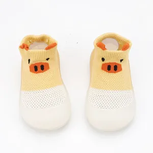 Breathable mesh baby walking shoes with cartoon pig design and soft non-slip indoor soles